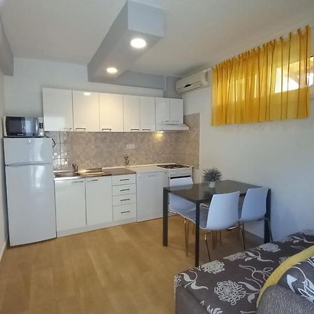 Apartman Marta Подстрана Екстер'єр фото