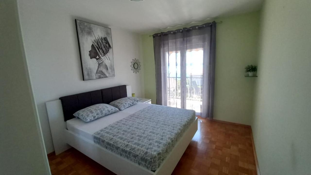 Apartman Marta Подстрана Екстер'єр фото